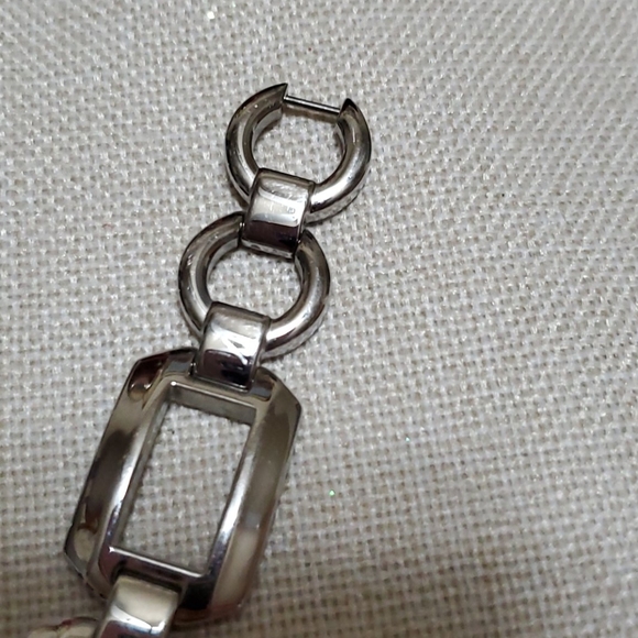 Vintage Tommy Hilfiger Watches From 90's - Picture 5 of 11